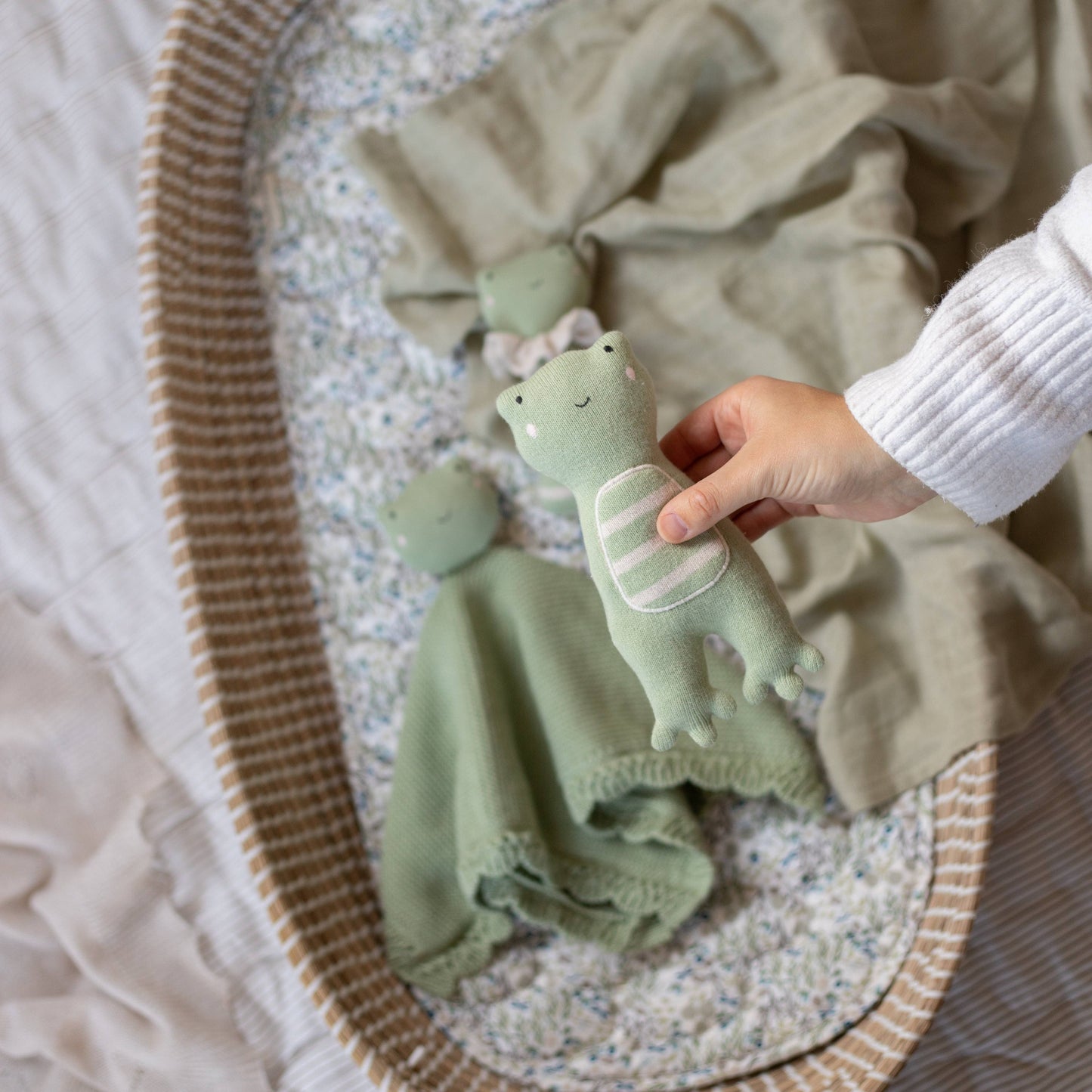 Avery Row - Little Hands Toy - Frog