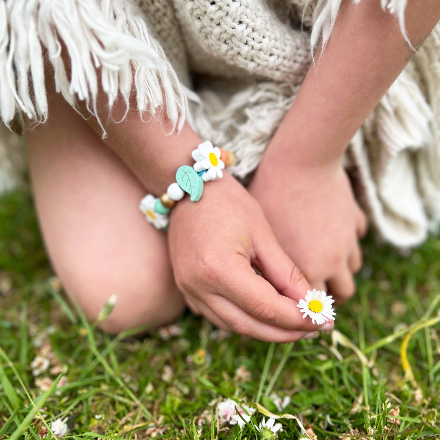 Cotton Twist - Daisy Bracelet Gift Kit