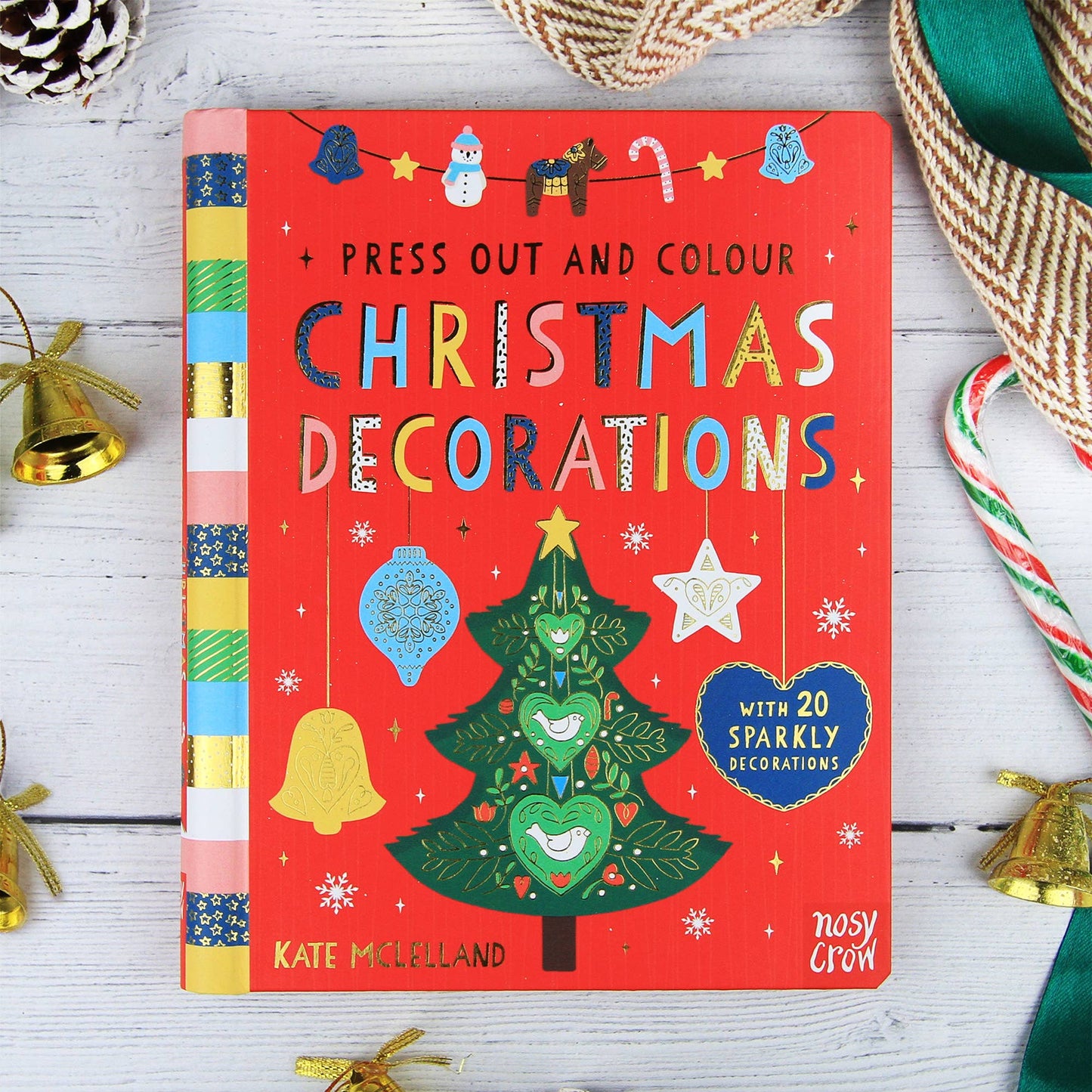 Nosy Crow - Press Out and Colour: Christmas Decorations