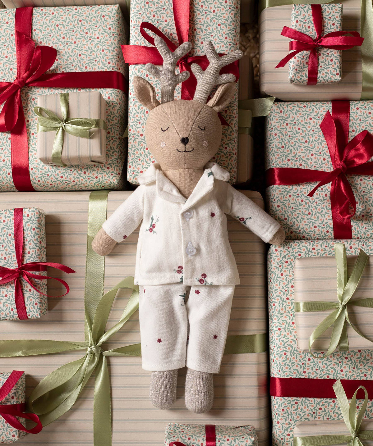 Avery Row - Christmas Soft Toy - Reindeer