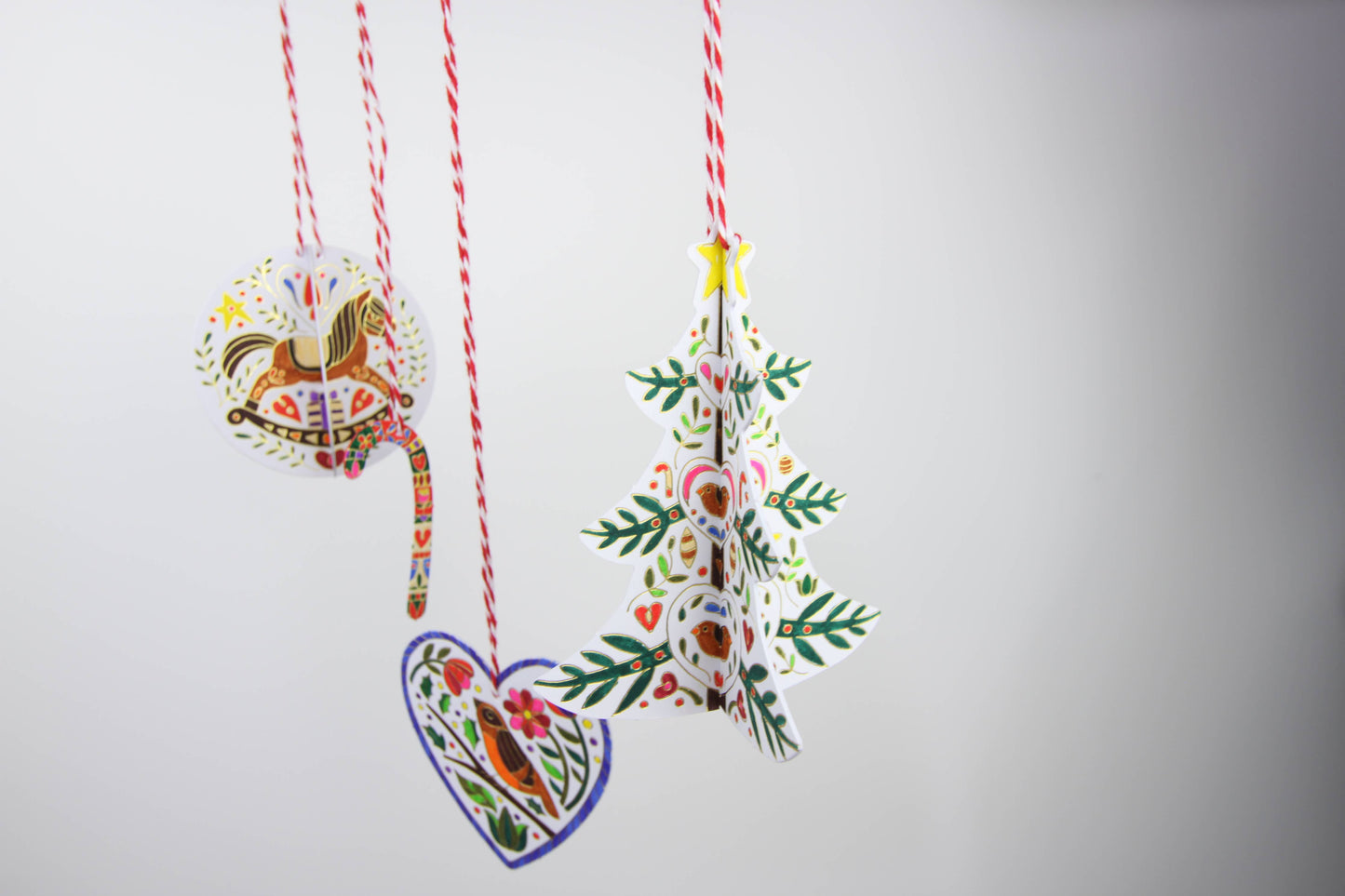 Nosy Crow - Press Out and Colour: Christmas Decorations