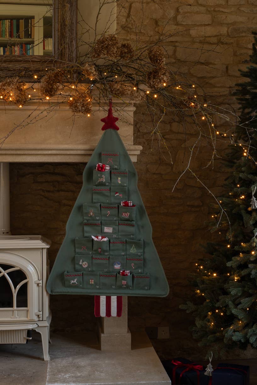 Avery Row - Advent Calendar - Christmas Tree