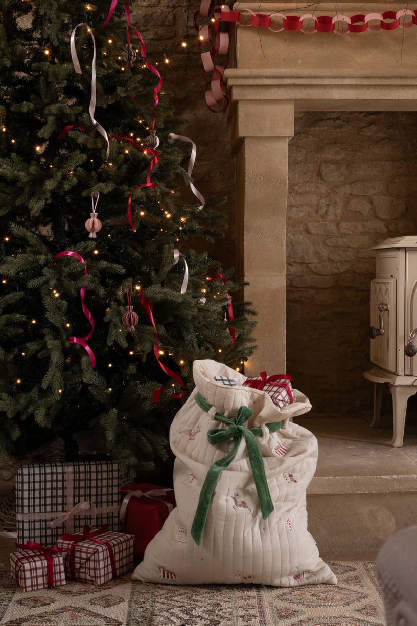 Avery Row - Christmas Present Sack - The North Pole