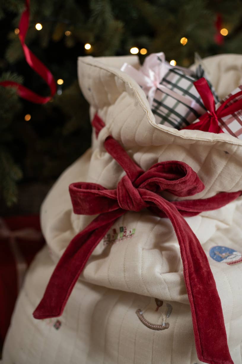 Avery Row - Christmas Present Sack - Christmas Morning