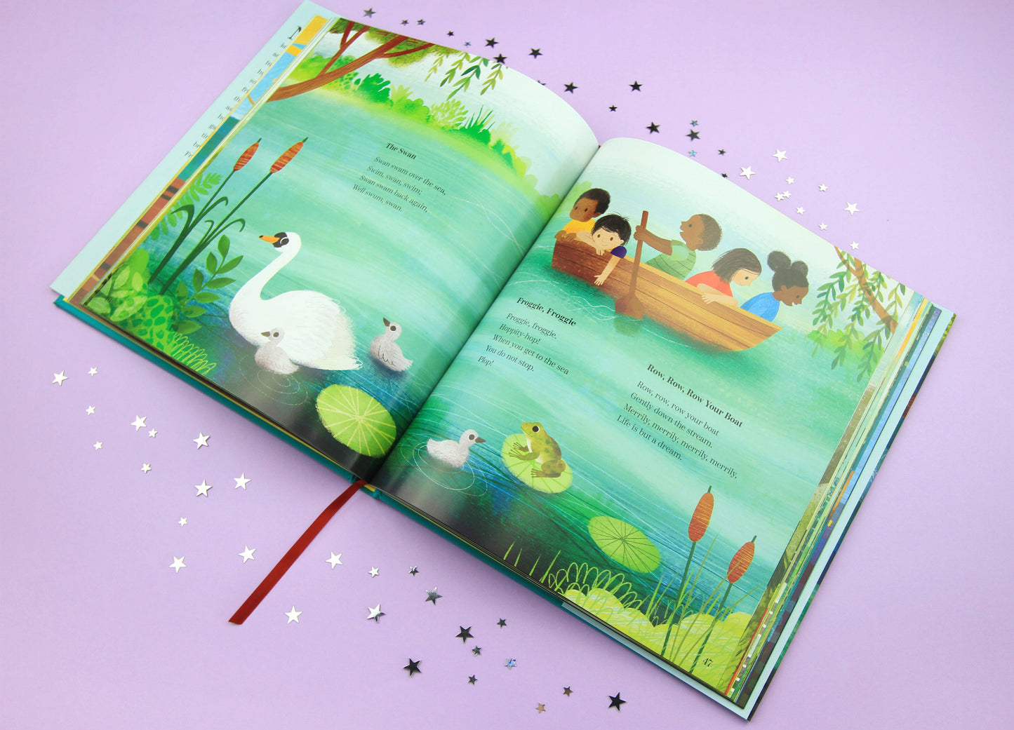 Nosy Crow - A Treasury of Nursery Rhymes and Poems: Illustrated Gift