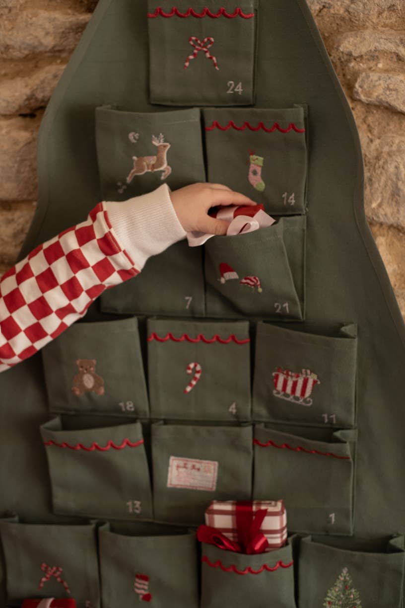 Avery Row - Advent Calendar - Christmas Tree