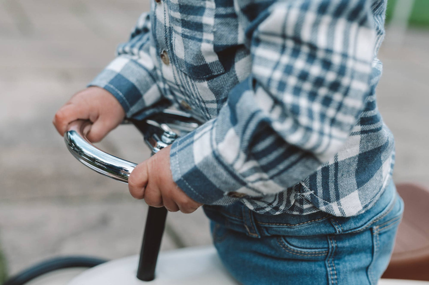 Vilac - Off-White Metal Ride On Car