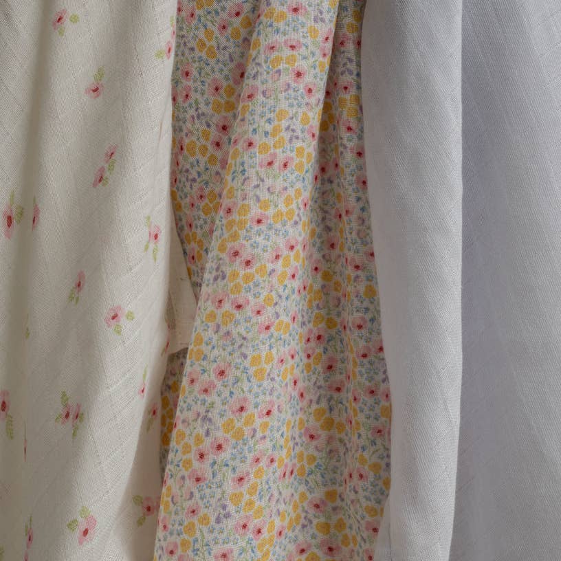 Avery Row - Muslin Squares, Set of 3 - Wildflower Garden